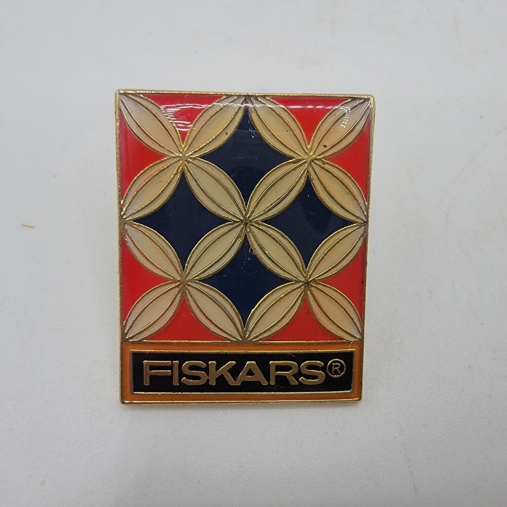FISKARS Craft Brooch Pin‎ Enamel Collectible Barber